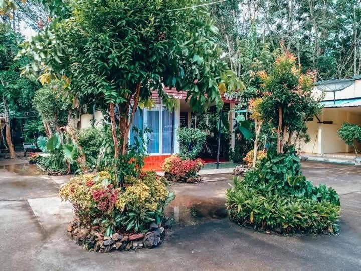 Song Pee Nong Resort Phattalung Phatthalung Luaran gambar